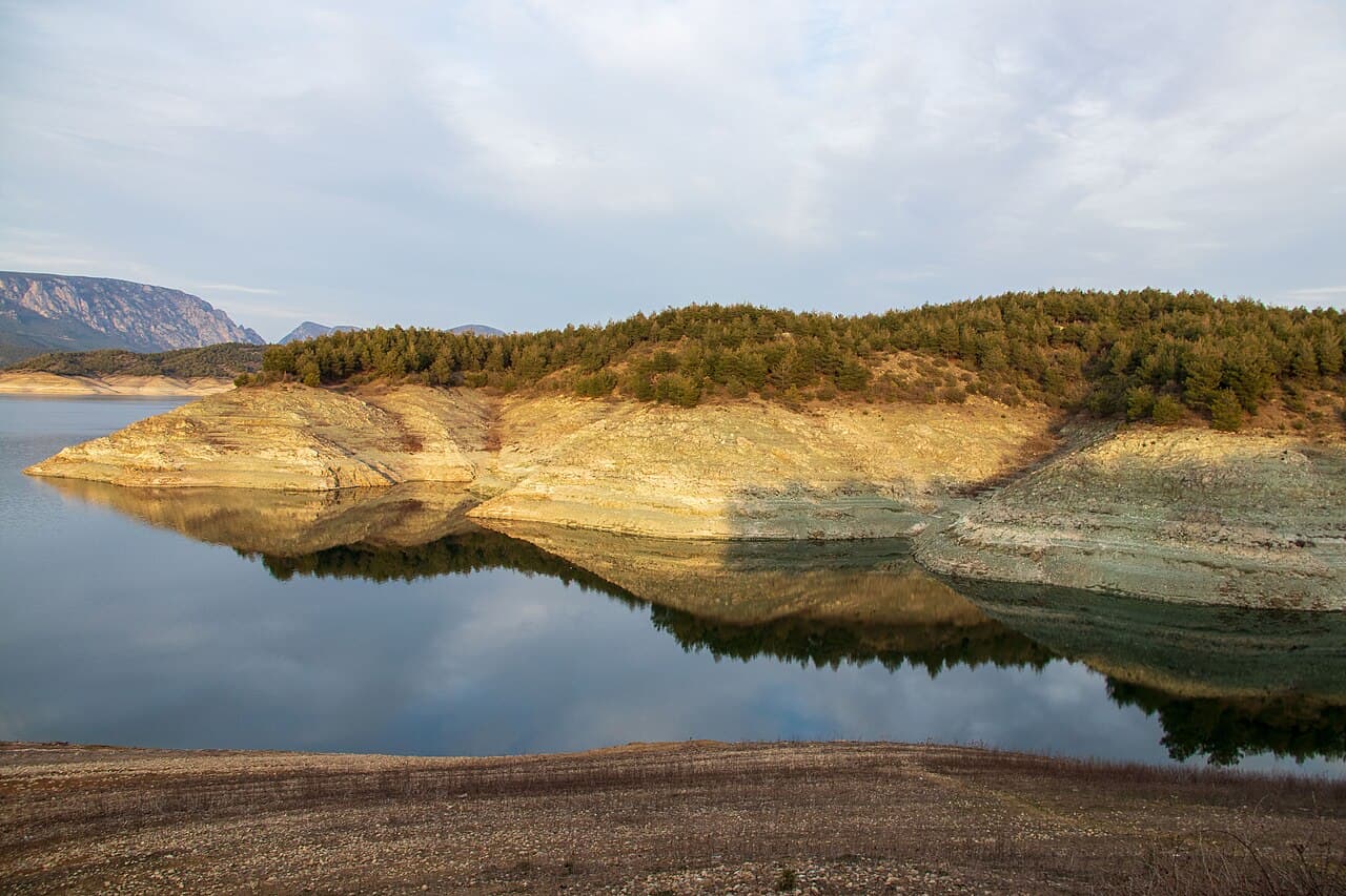 Vezirsuyu Tabiat Parkı
